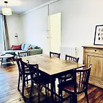 Appartement Pinede - 2 Chambres - Centre Ville